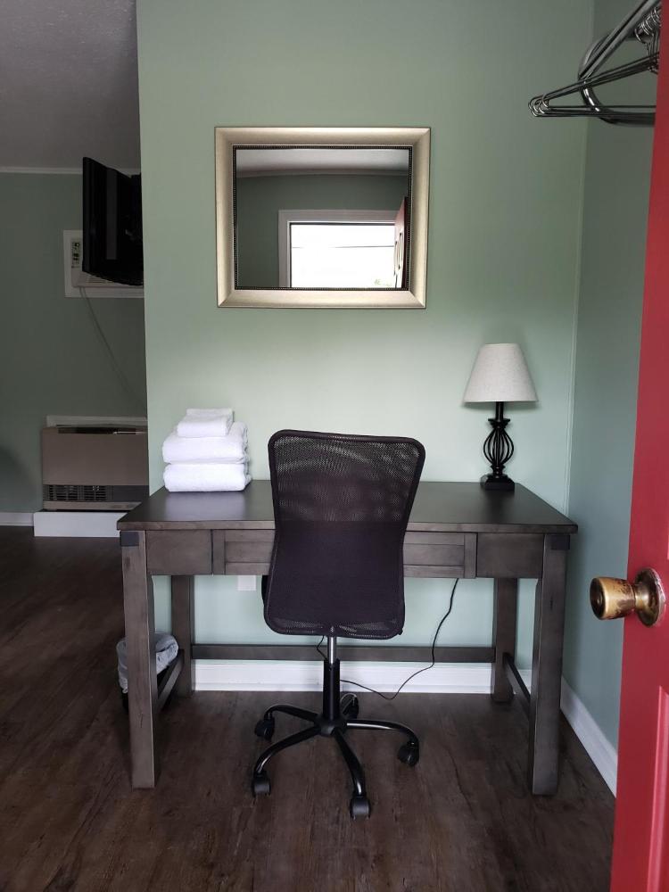 Budget Double Room interior